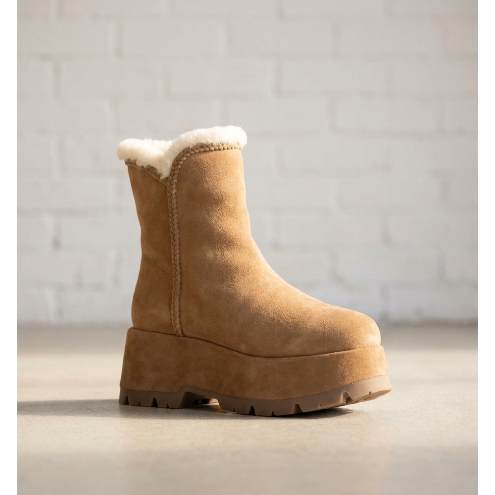 NEW STEVE MADDEN women's tailor boot in chestnut suede